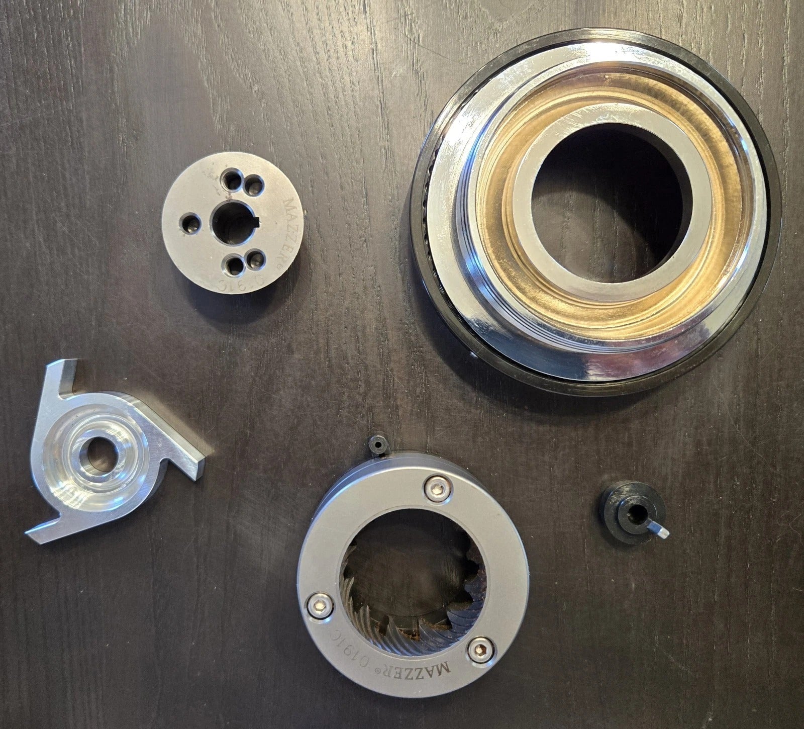 Niche Zero Conical Burr Coffee Grinder – Black – Premium Single-Dose Grinder (US Model)